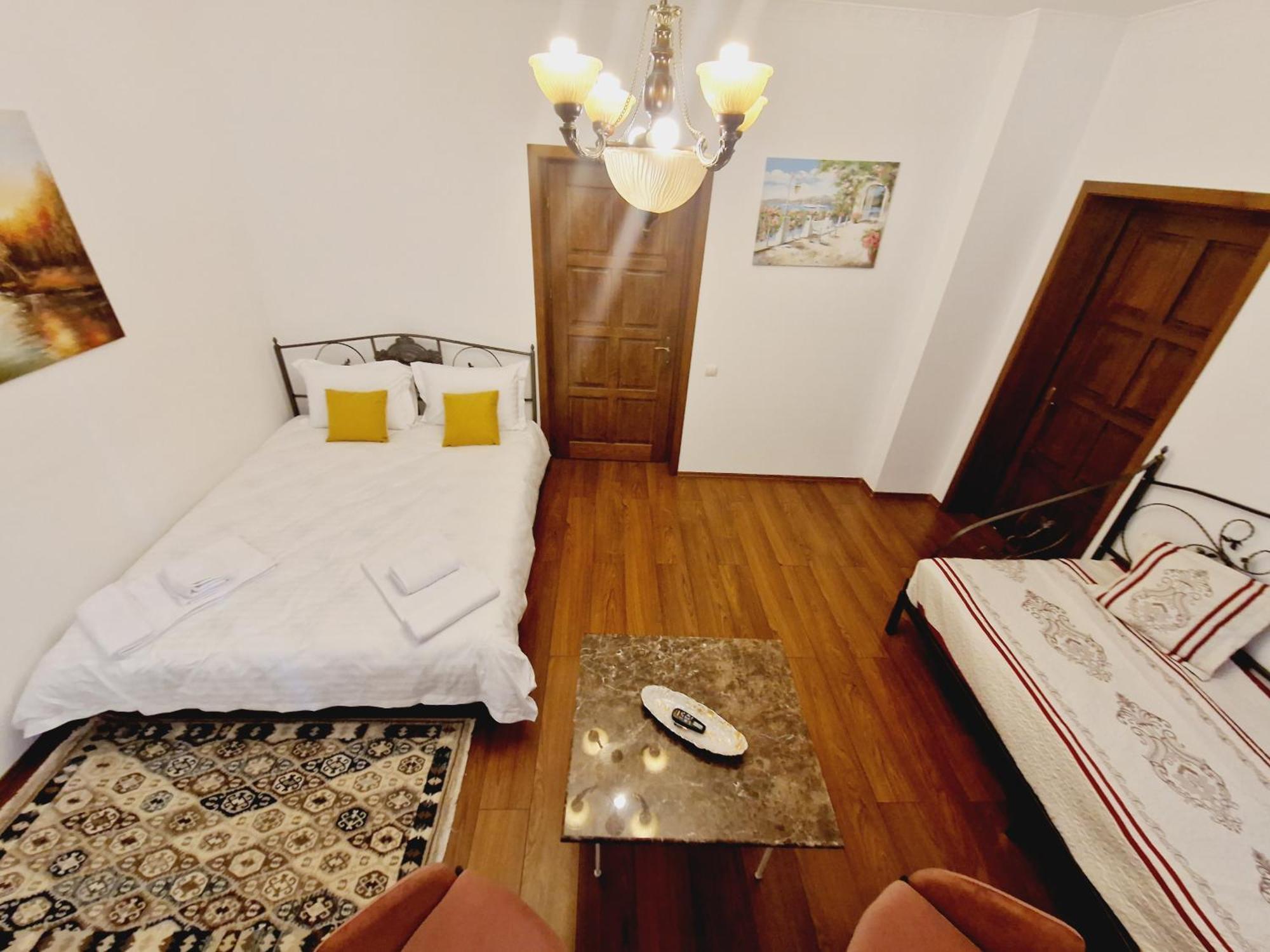 5* Royal House Near Unirii Square Villa Cluj-Napoca Buitenkant foto